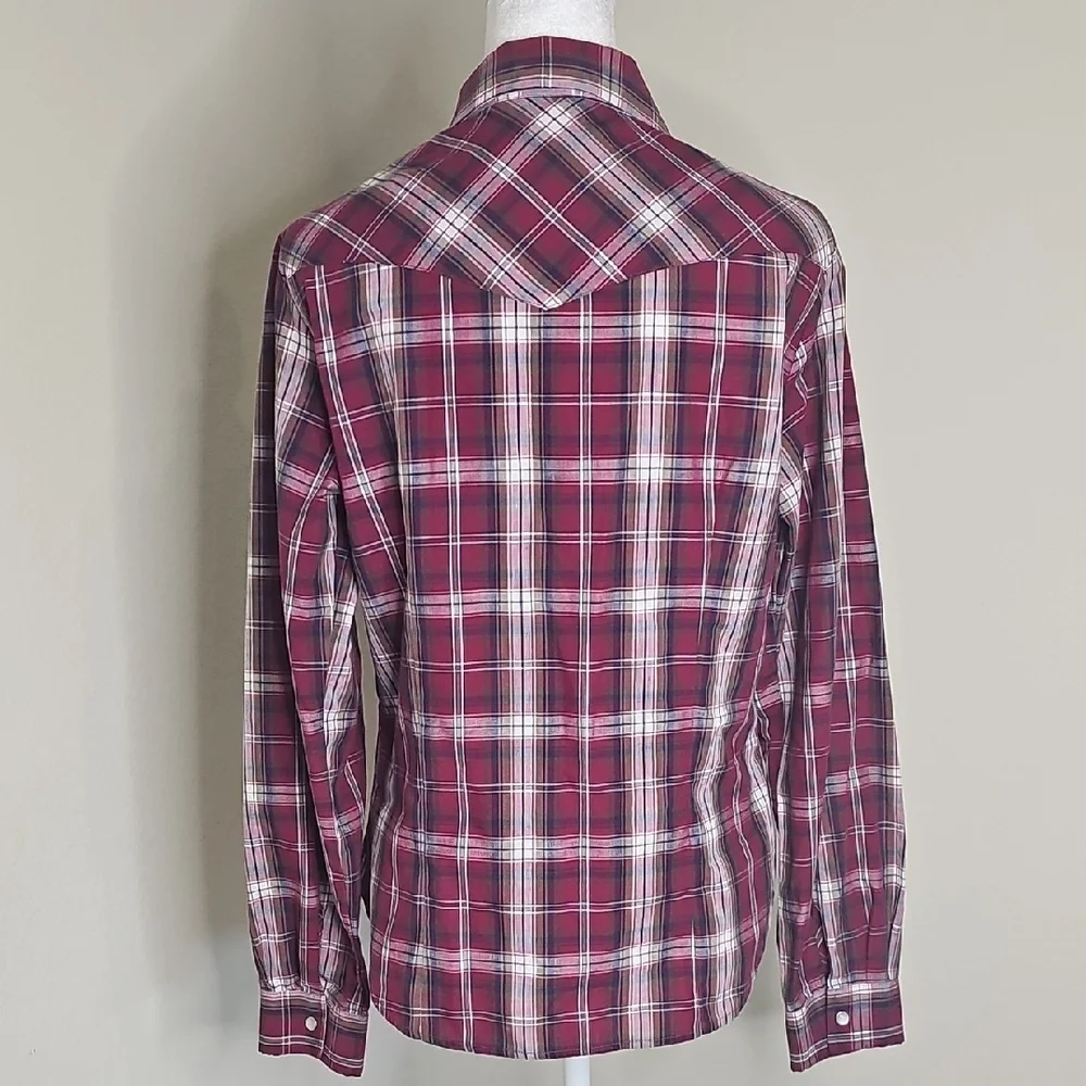 Roper Women's Long Sleeve Wine/Burgundy/Maroon Plaid Western Shirt, Pearl Snaps - Picture 4 of 9